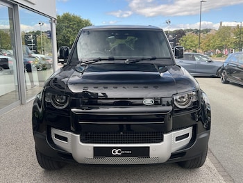 Used Land Rover Defender 110 2024 for sale - 75589735: Photo