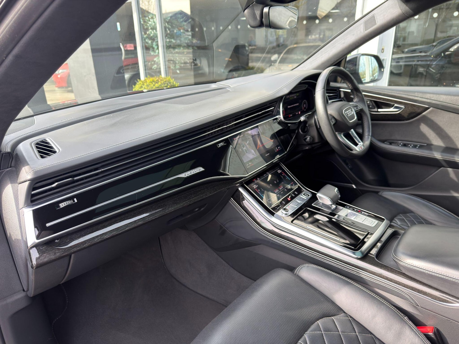 Used Audi Q8 2023 for sale - 78184783: Photo 11