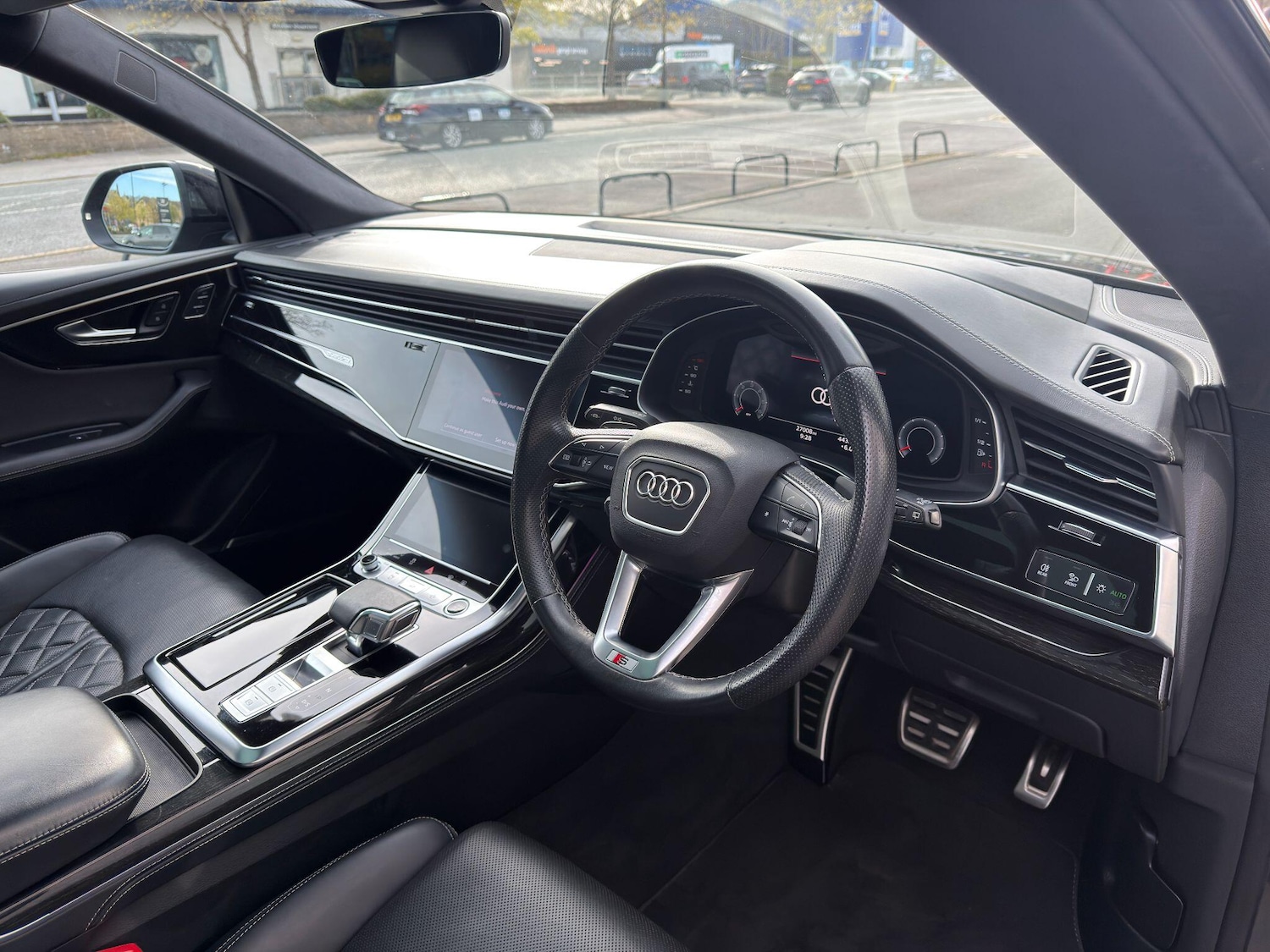 Used Audi Q8 2023 for sale - 78184783: Photo 12
