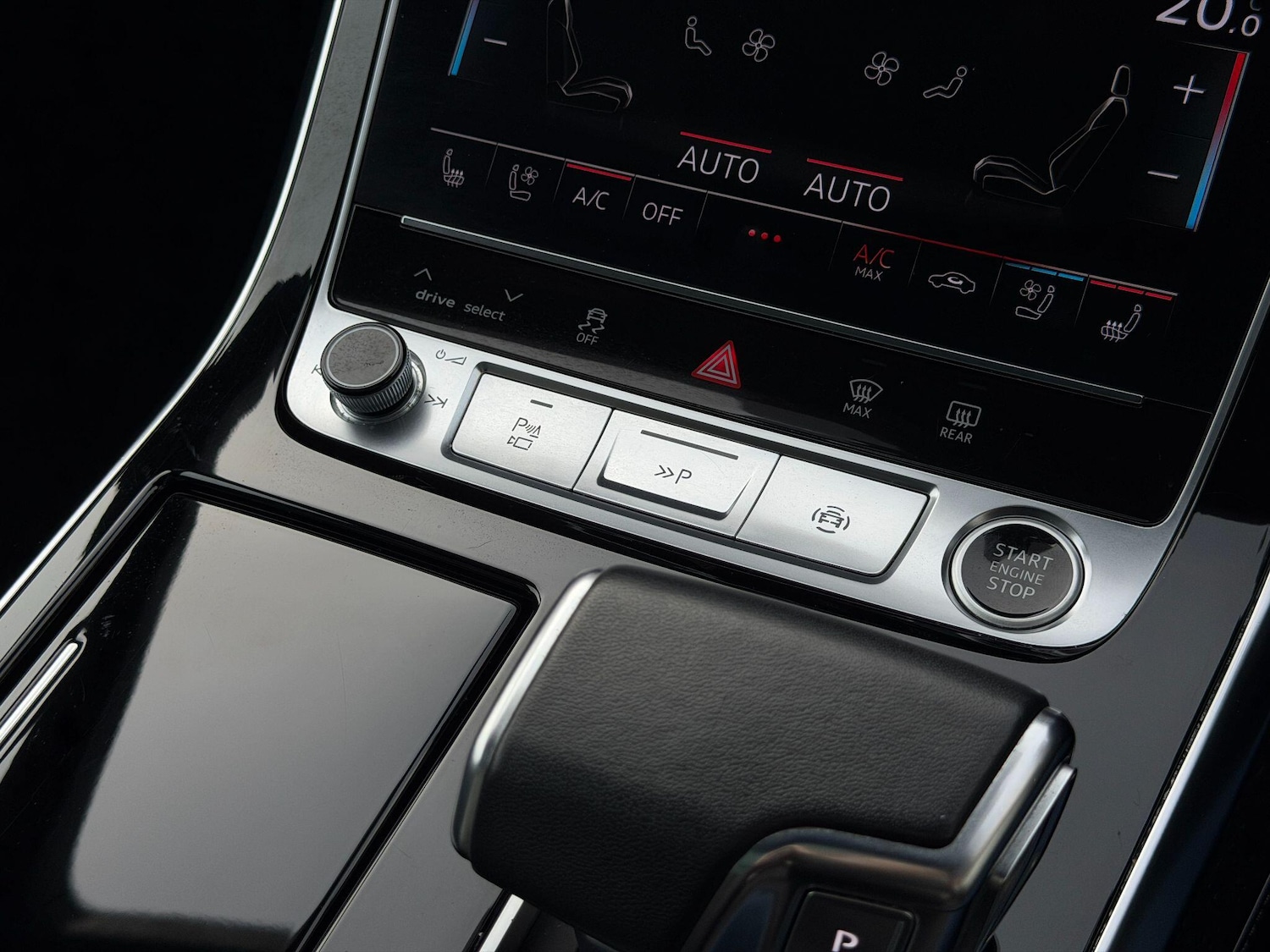 Used Audi Q8 2023 for sale - 78184783: Photo 46