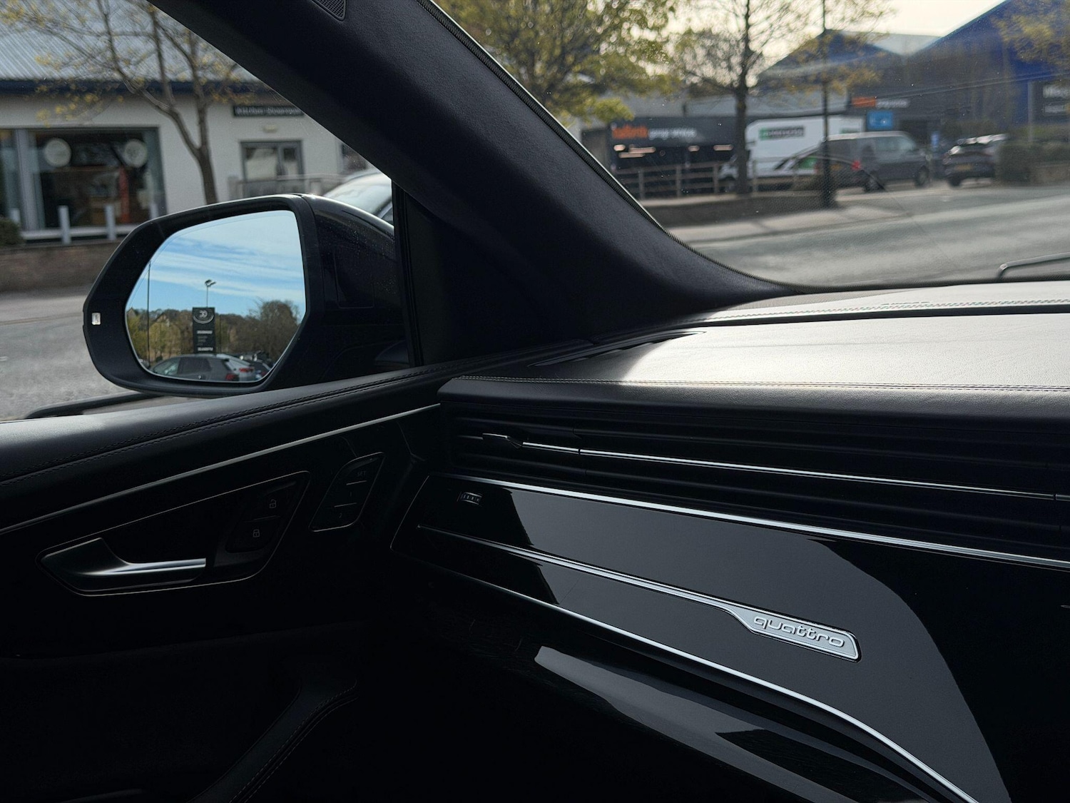 Used Audi Q8 2023 for sale - 78184783: Photo 49