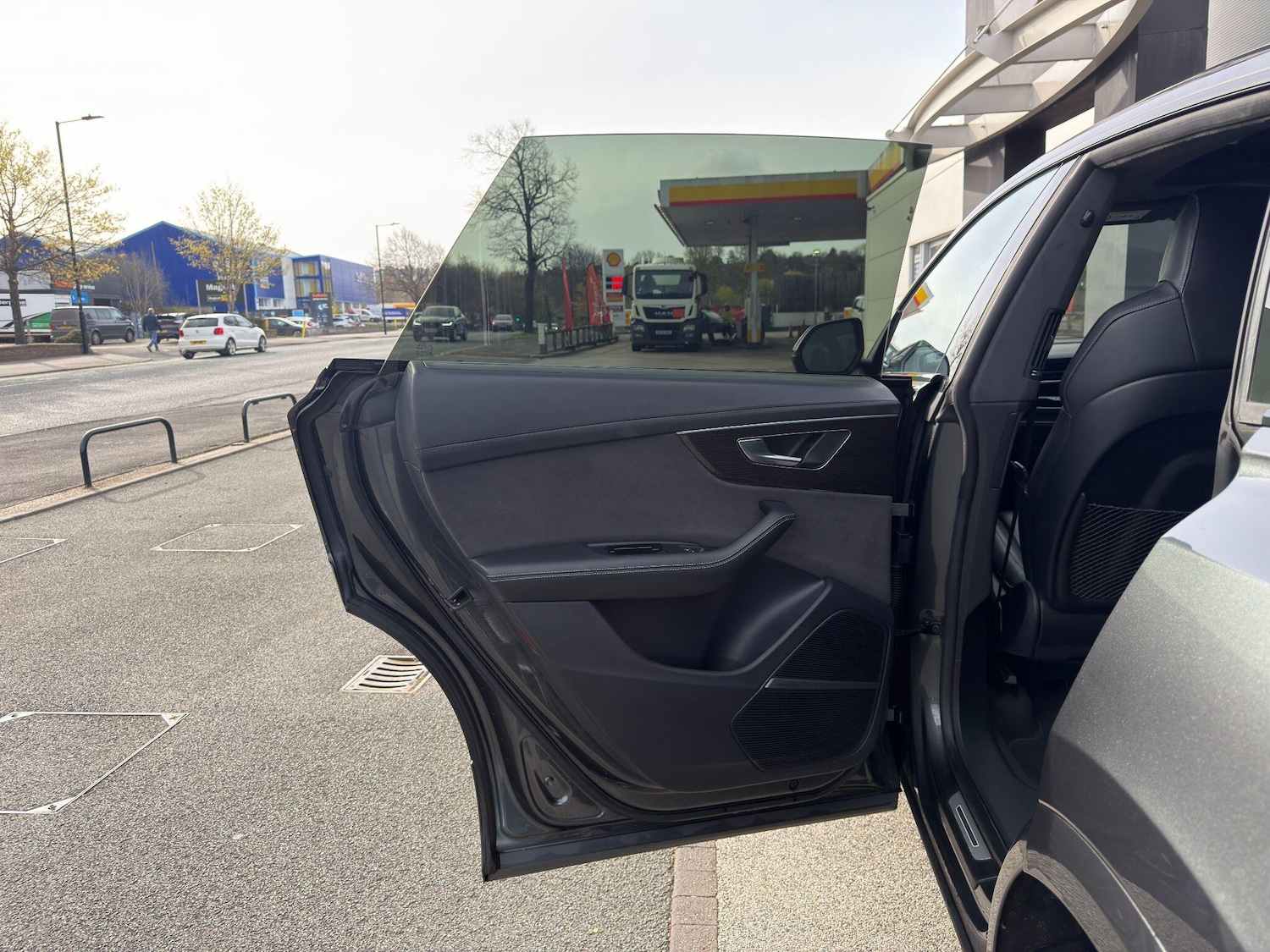 Used Audi Q8 2023 for sale - 78184783: Photo 52