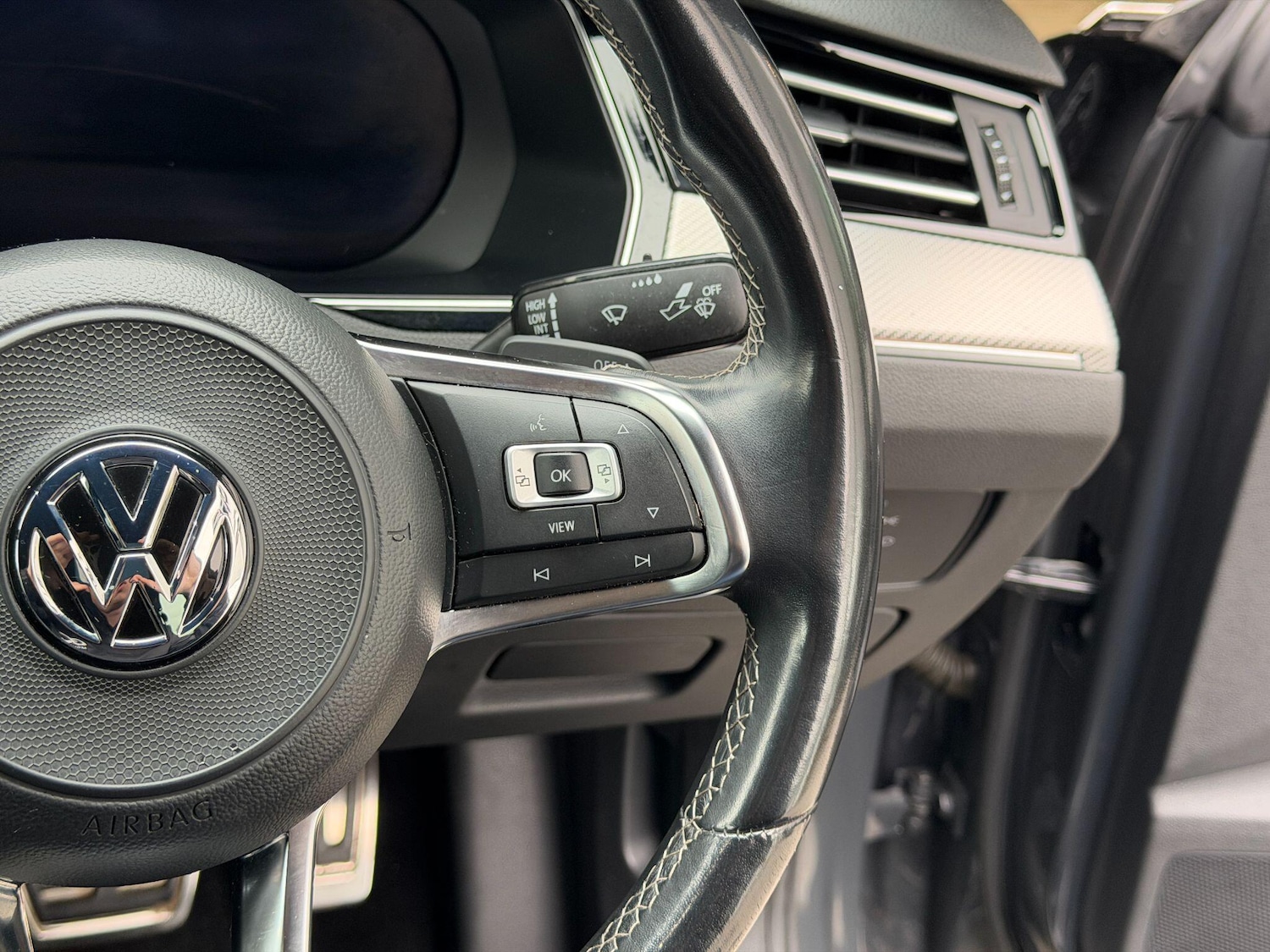 Used Volkswagen Arteon for sale - 77074700: Photo 28