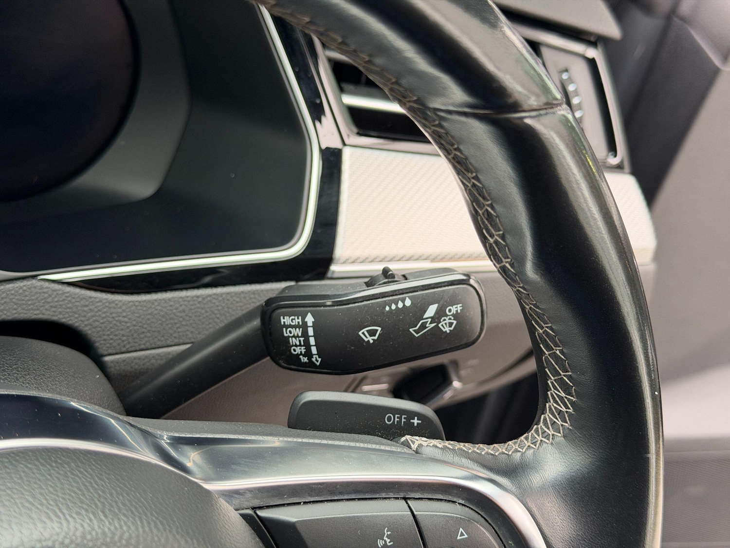 Used Volkswagen Arteon for sale - 77074700: Photo 30