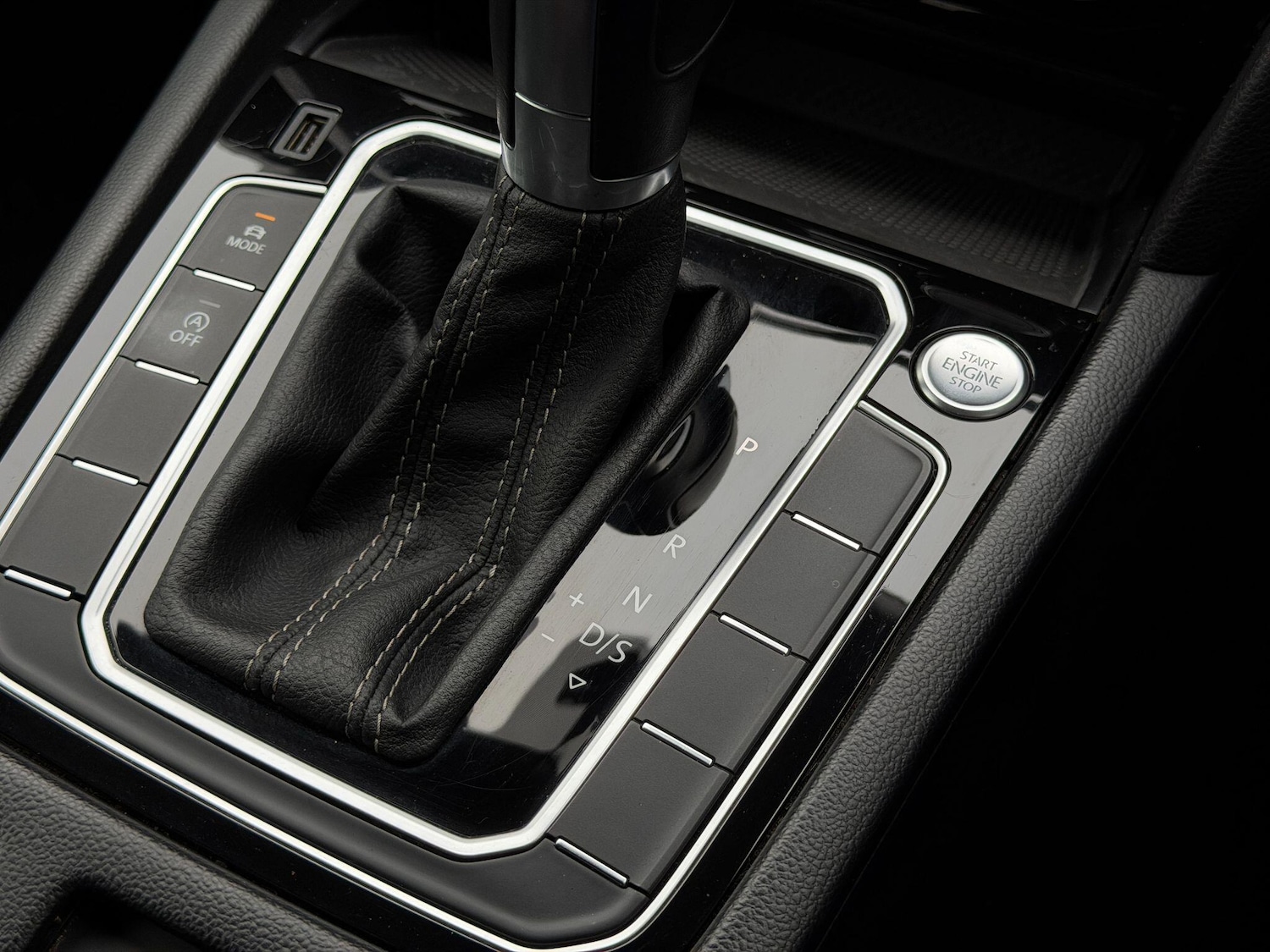 Used Volkswagen Arteon for sale - 77074700: Photo 36