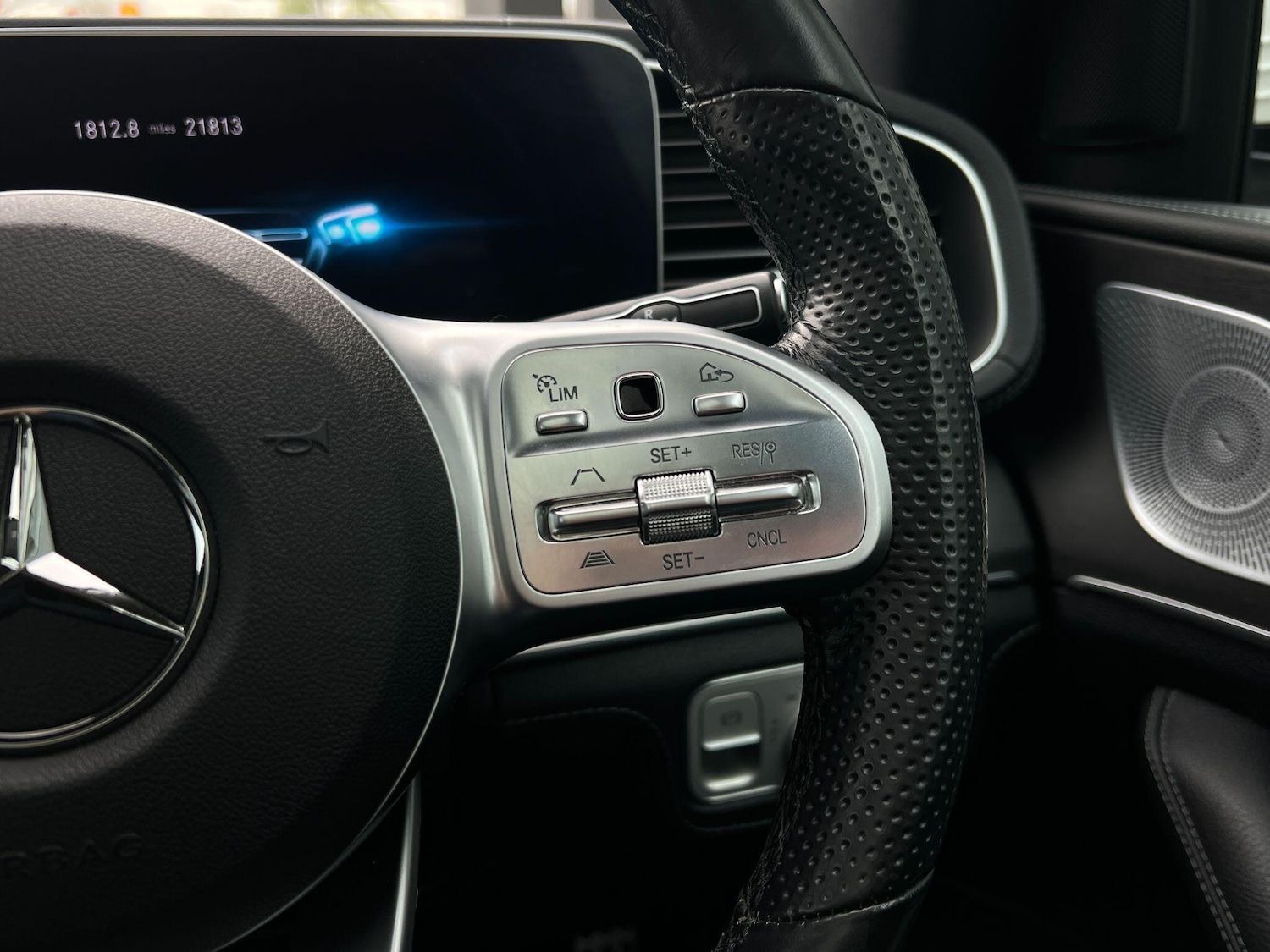 Used Mercedes-Benz GLS for sale - 77646211: Photo 22