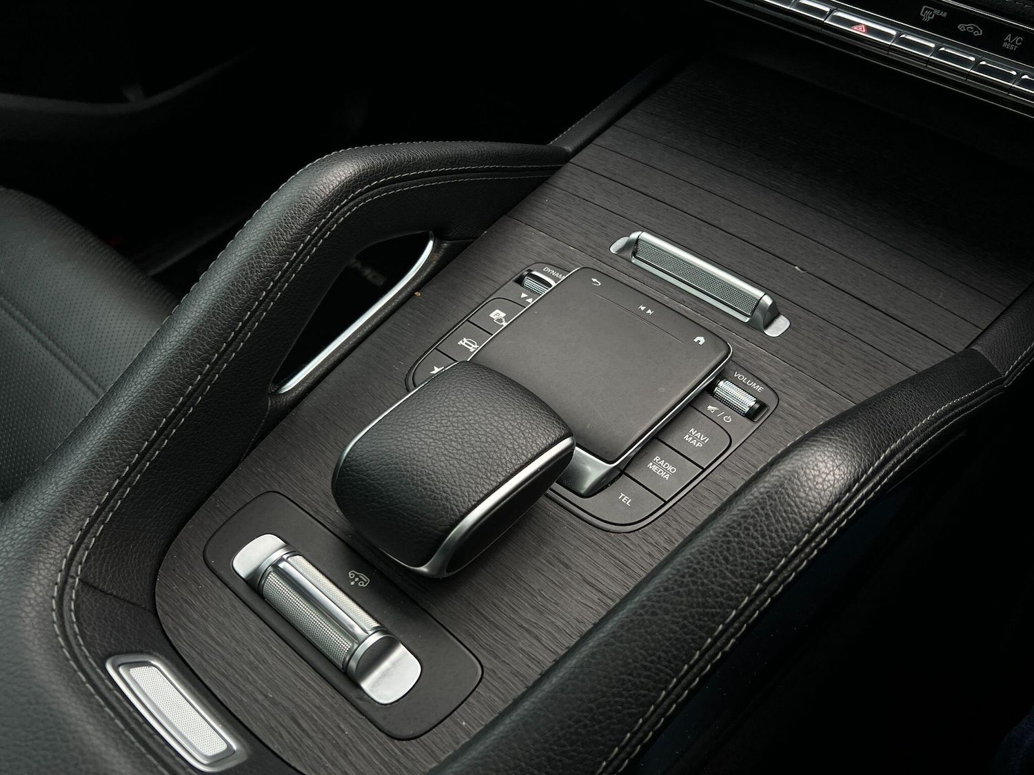 Used Mercedes-Benz GLS for sale - 77646211: Photo 23