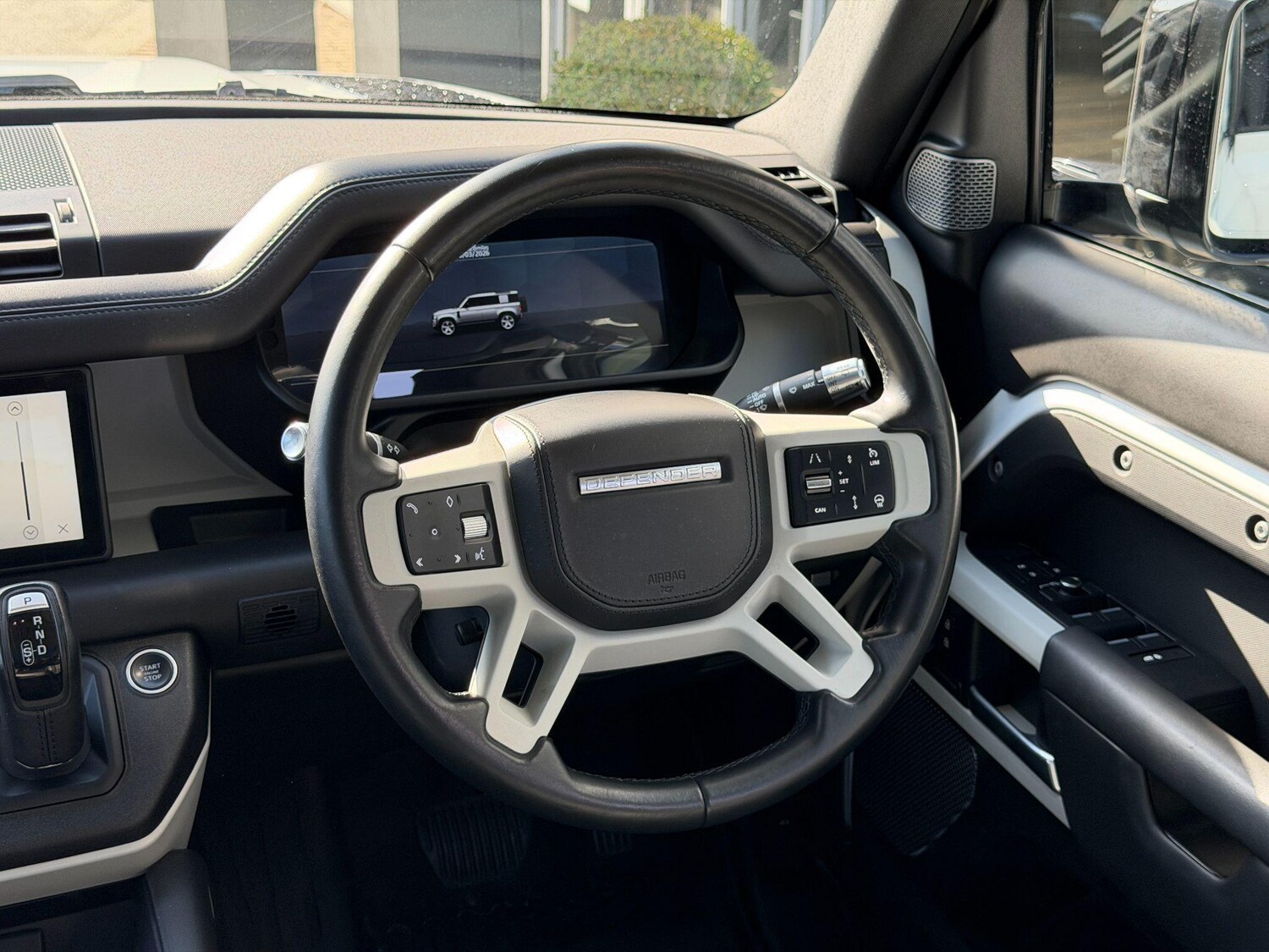 Used Land Rover Defender 110 2021 for sale - 77926275: Photo 31