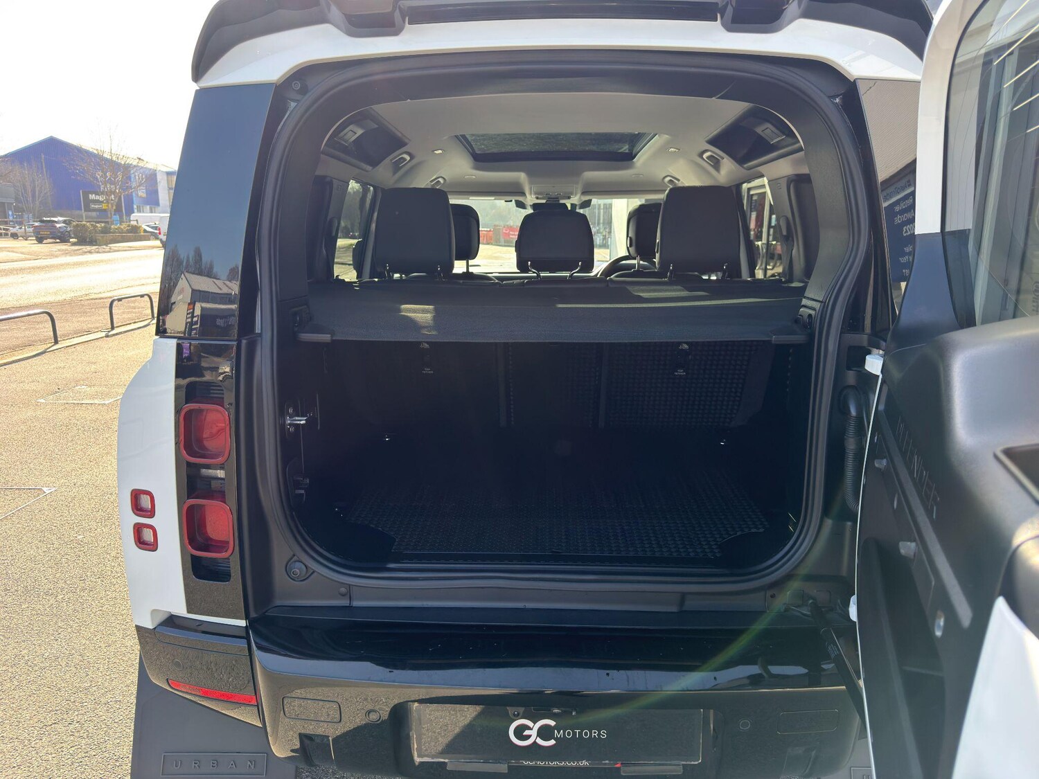 Used Land Rover Defender 110 2021 for sale - 77926275: Photo 56