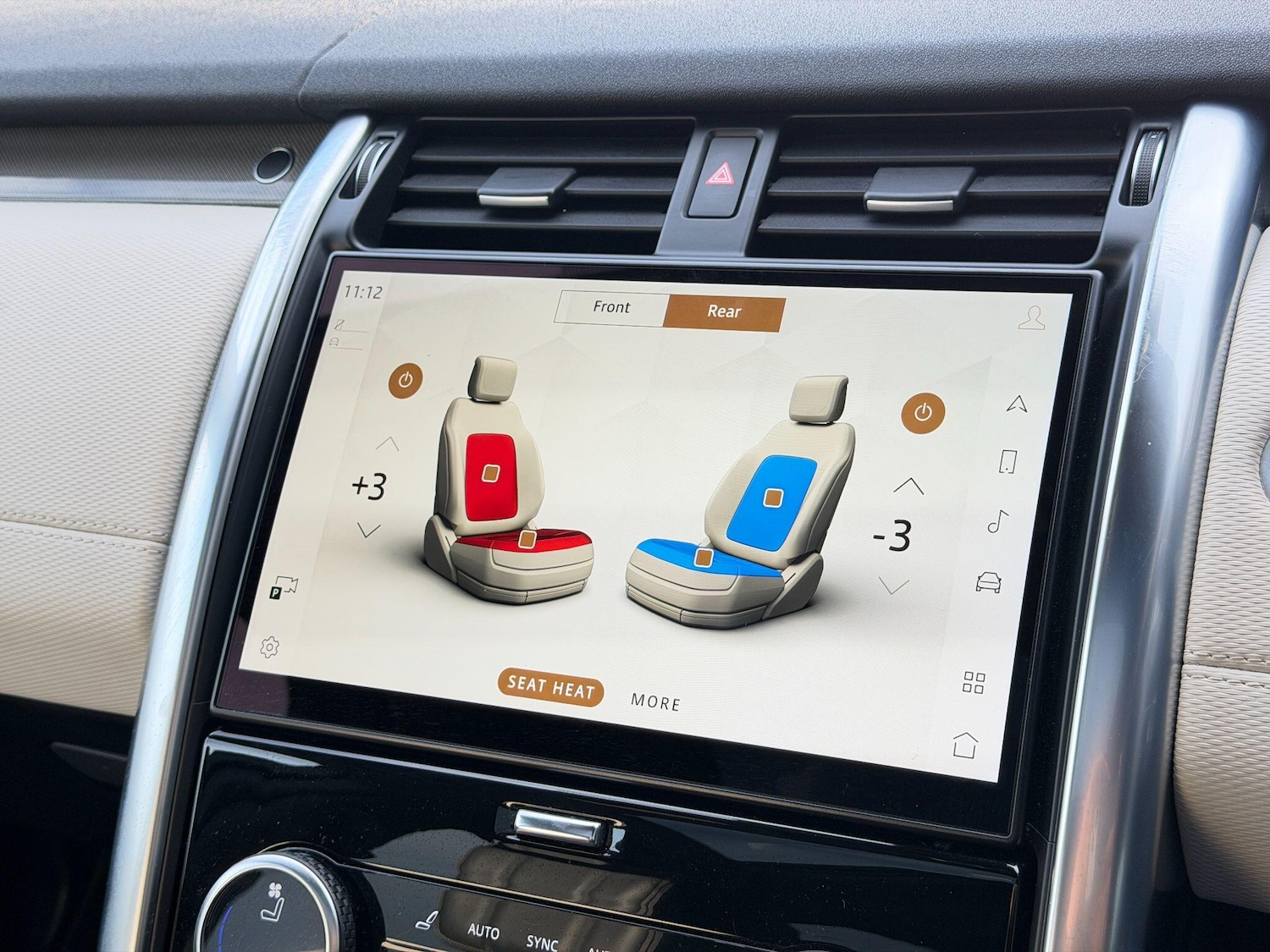 Used Land Rover Discovery 2023 for sale - 76899416: Photo 35