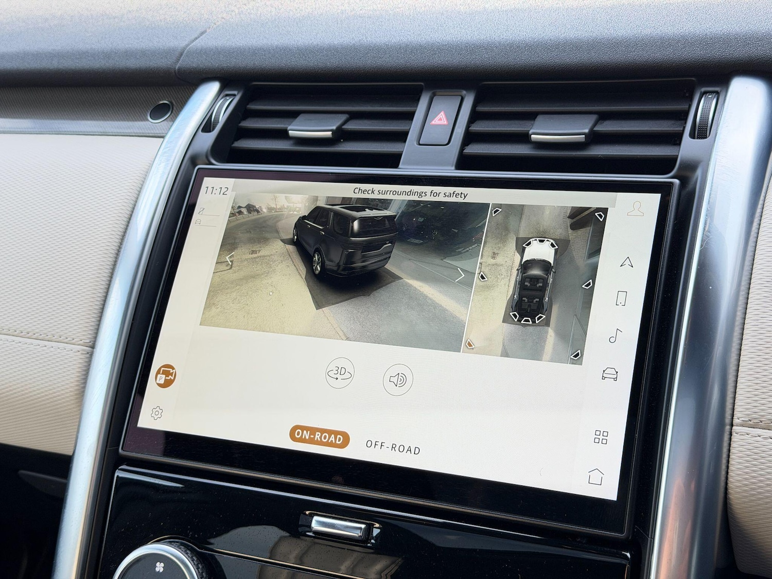 Used Land Rover Discovery 2023 for sale - 76899416: Photo 38