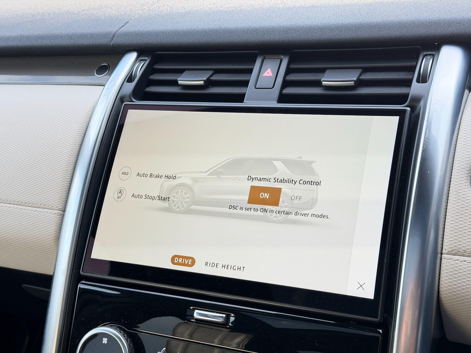 Used Land Rover Discovery 2023 for sale - 76899416: Photo 45