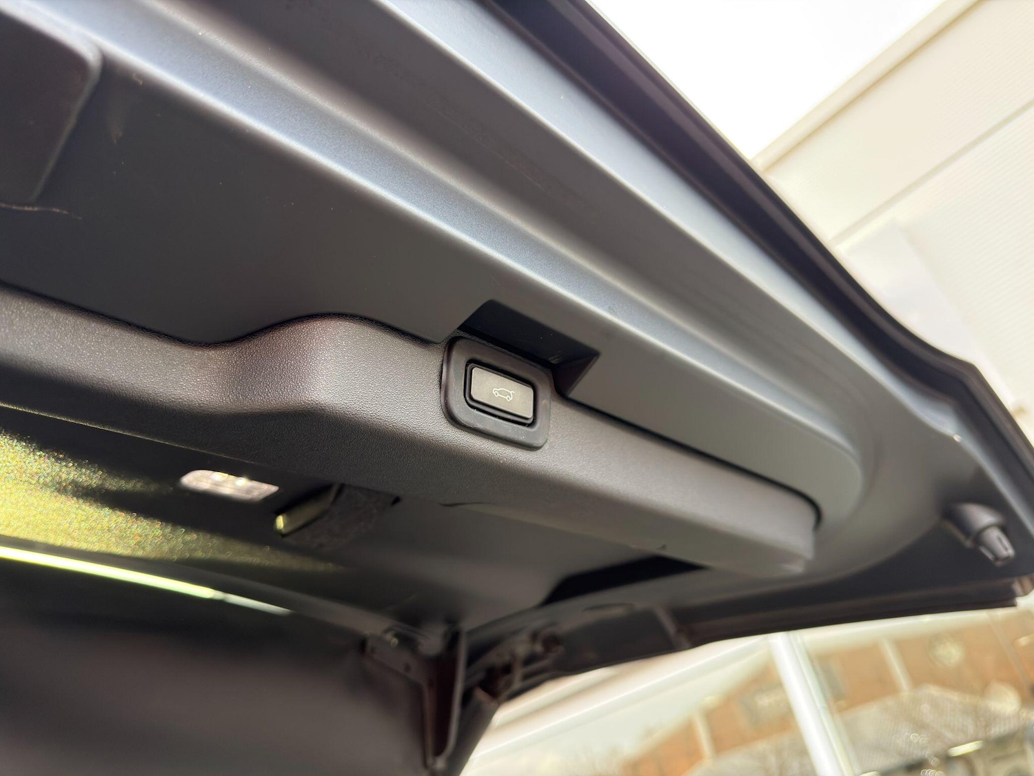 Used Land Rover Discovery 2023 for sale - 76899416: Photo 62