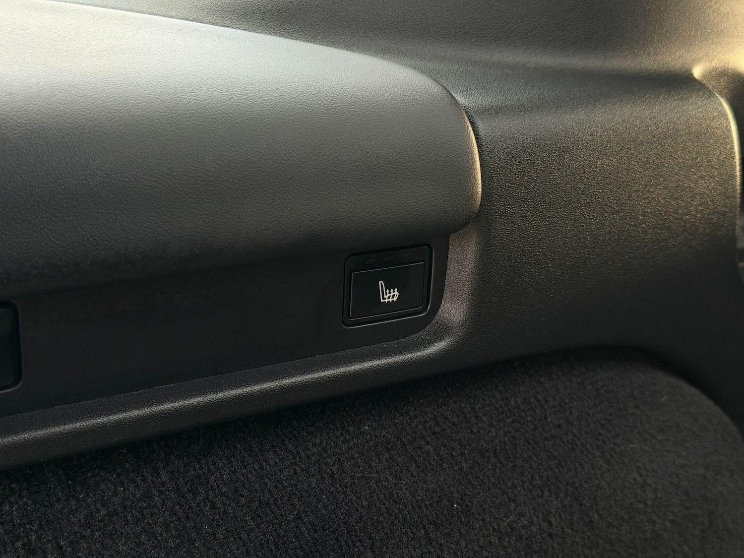 Used Land Rover Discovery 2023 for sale - 76899416: Photo 65