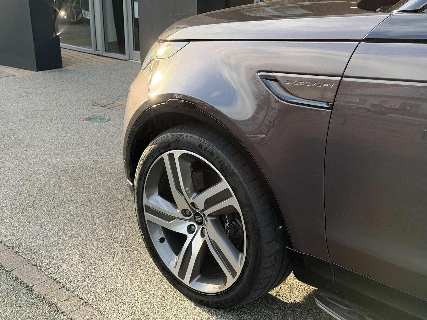 Used Land Rover Discovery 2023 for sale - 76899416: Photo 72