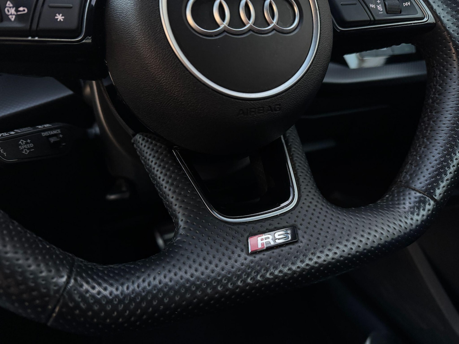 Used Audi RS3 2022 for sale - 76398402: Photo 65