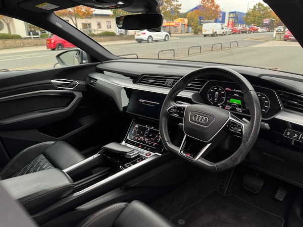 Used Audi e-tron S 2021 for sale - 76200007: Photo 11