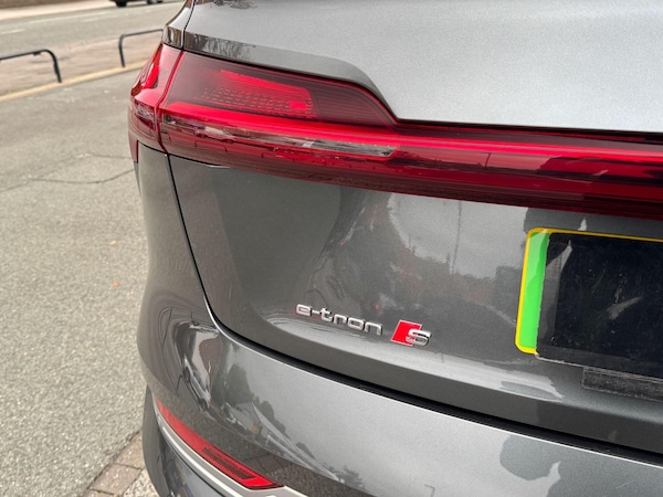 Used Audi e-tron S 2021 for sale - 76200007: Photo 65