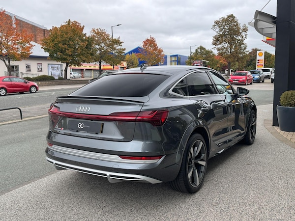 Used Audi e-tron S 2021 for sale - 76200007: Photo 8