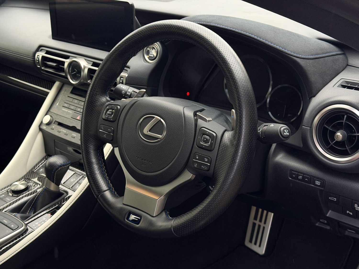 Used Lexus RC 2023 for sale - 76606878: Photo 34