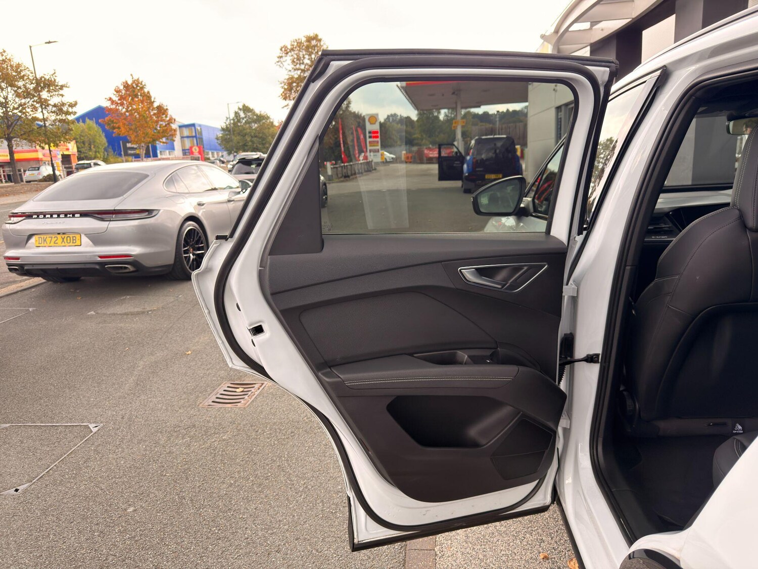 Used Audi Q4 e-tron 2023 for sale - 76085269: Photo 50