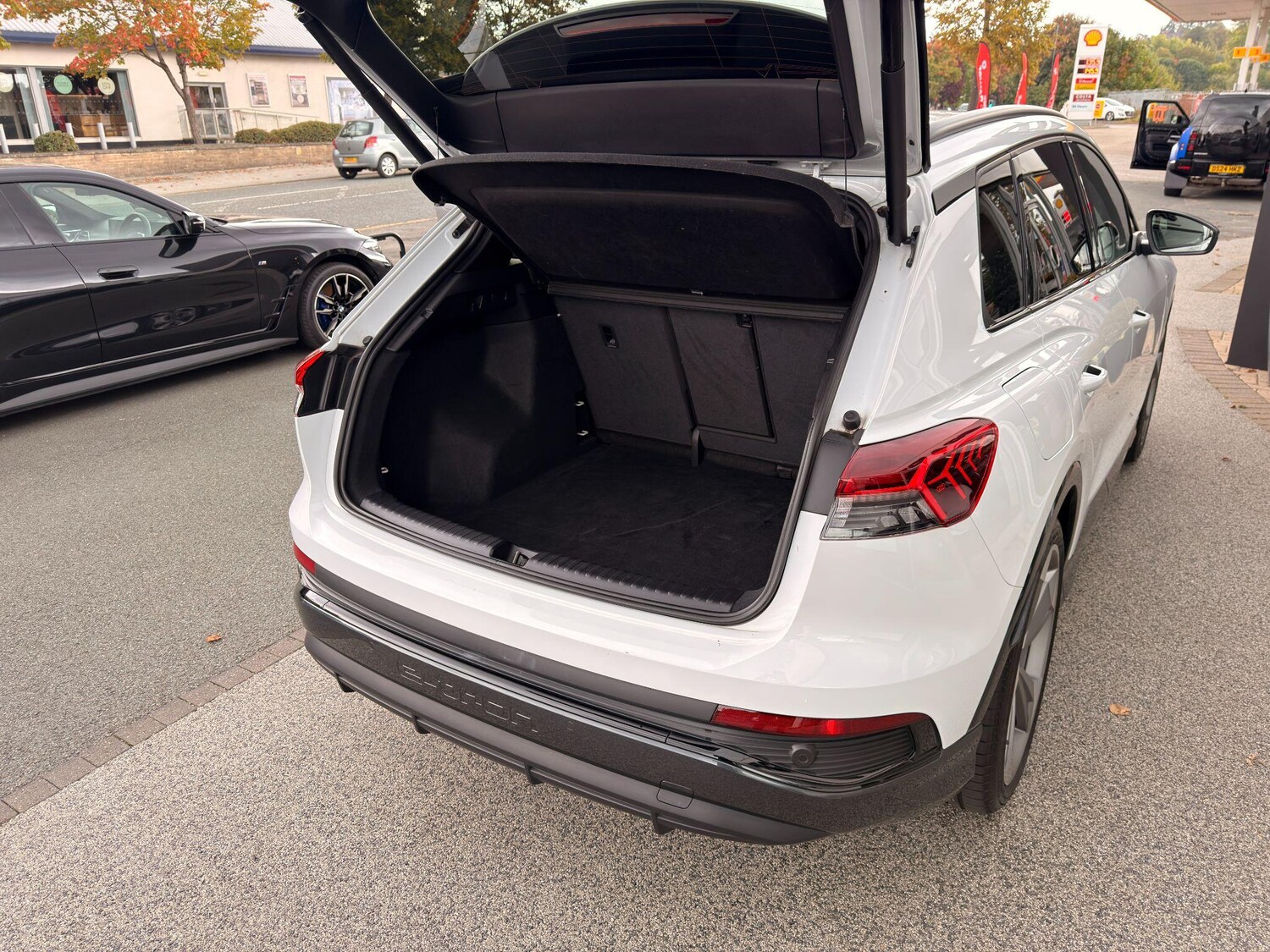 Used Audi Q4 e-tron 2023 for sale - 76085269: Photo 63