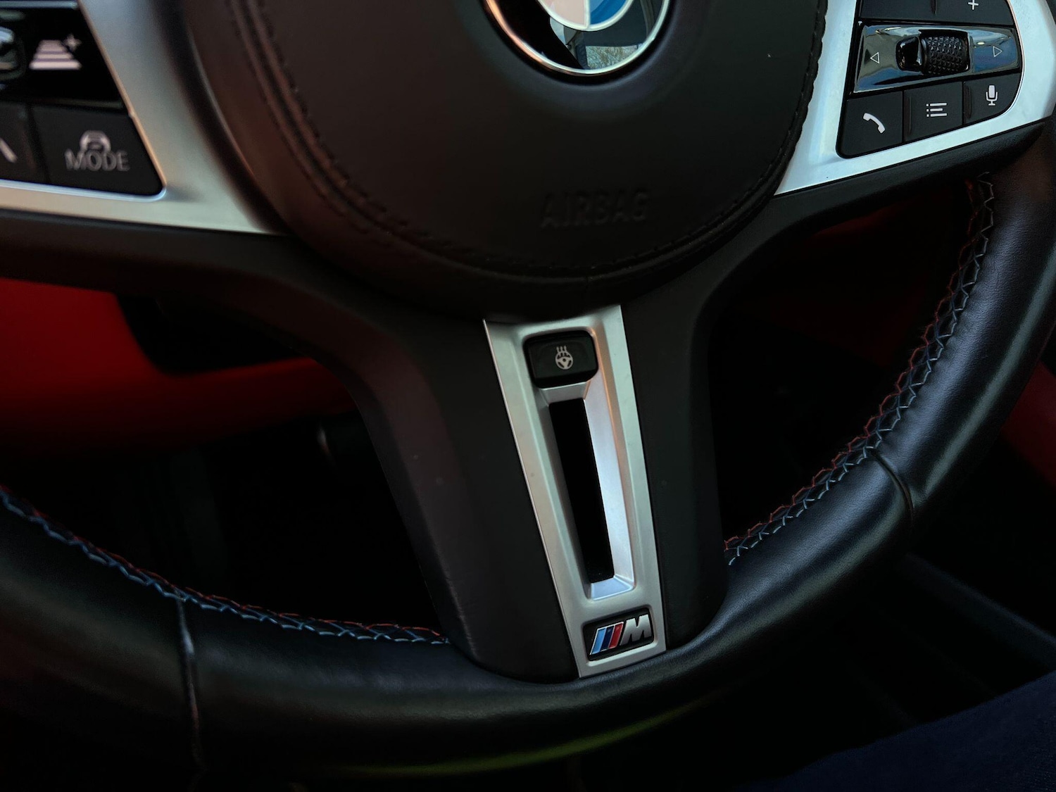 Used BMW M8 2019 for sale - 76336379: Photo 76