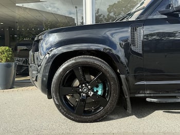 Used Land Rover Defender 90 2022 for sale - 79740473: Photo
