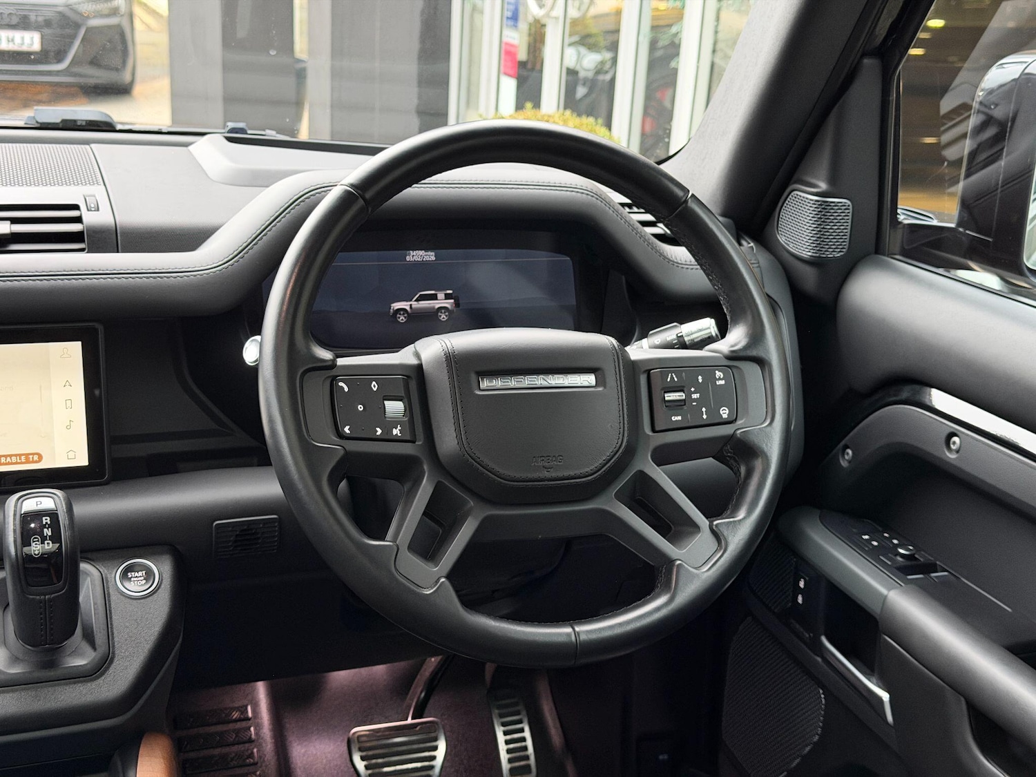 Used Land Rover Defender 90 2021 for sale - 77412081: Photo 25