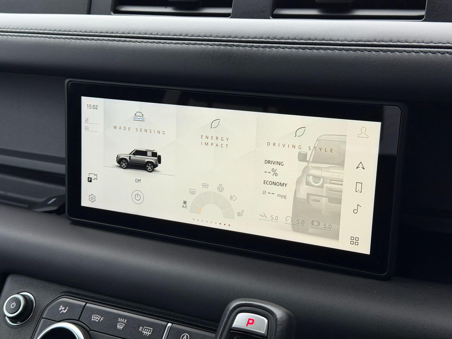 Used Land Rover Defender 90 2021 for sale - 77412081: Photo 37