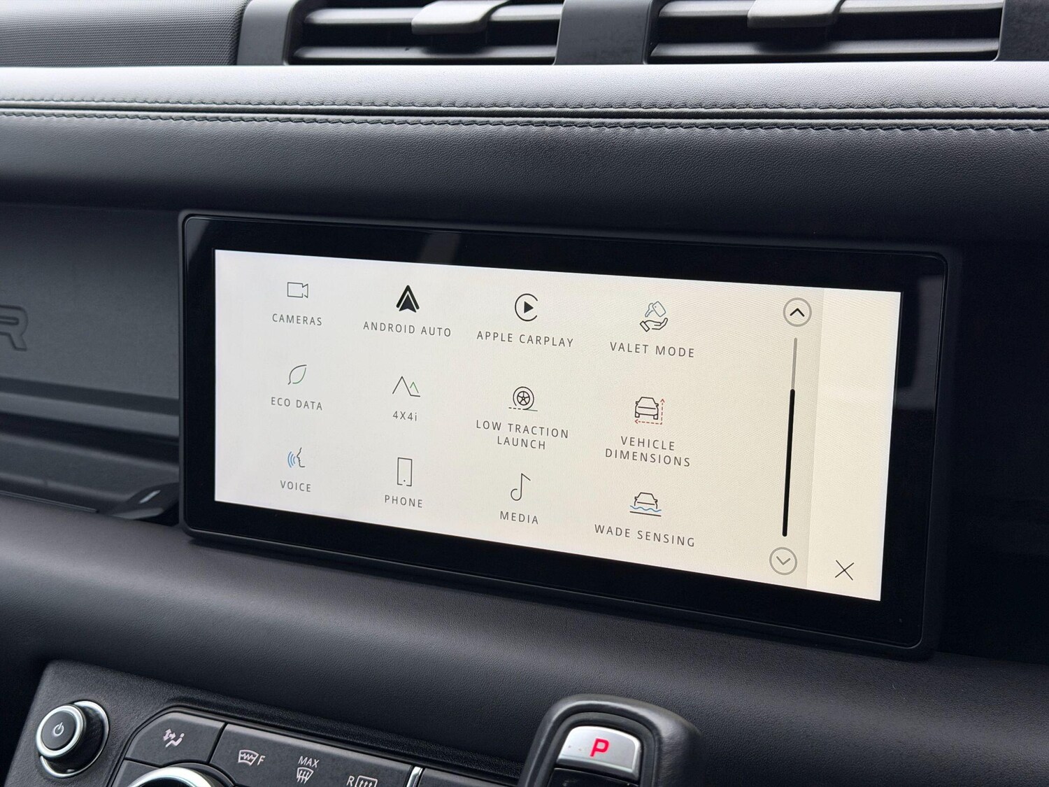 Used Land Rover Defender 90 2021 for sale - 77412081: Photo 39