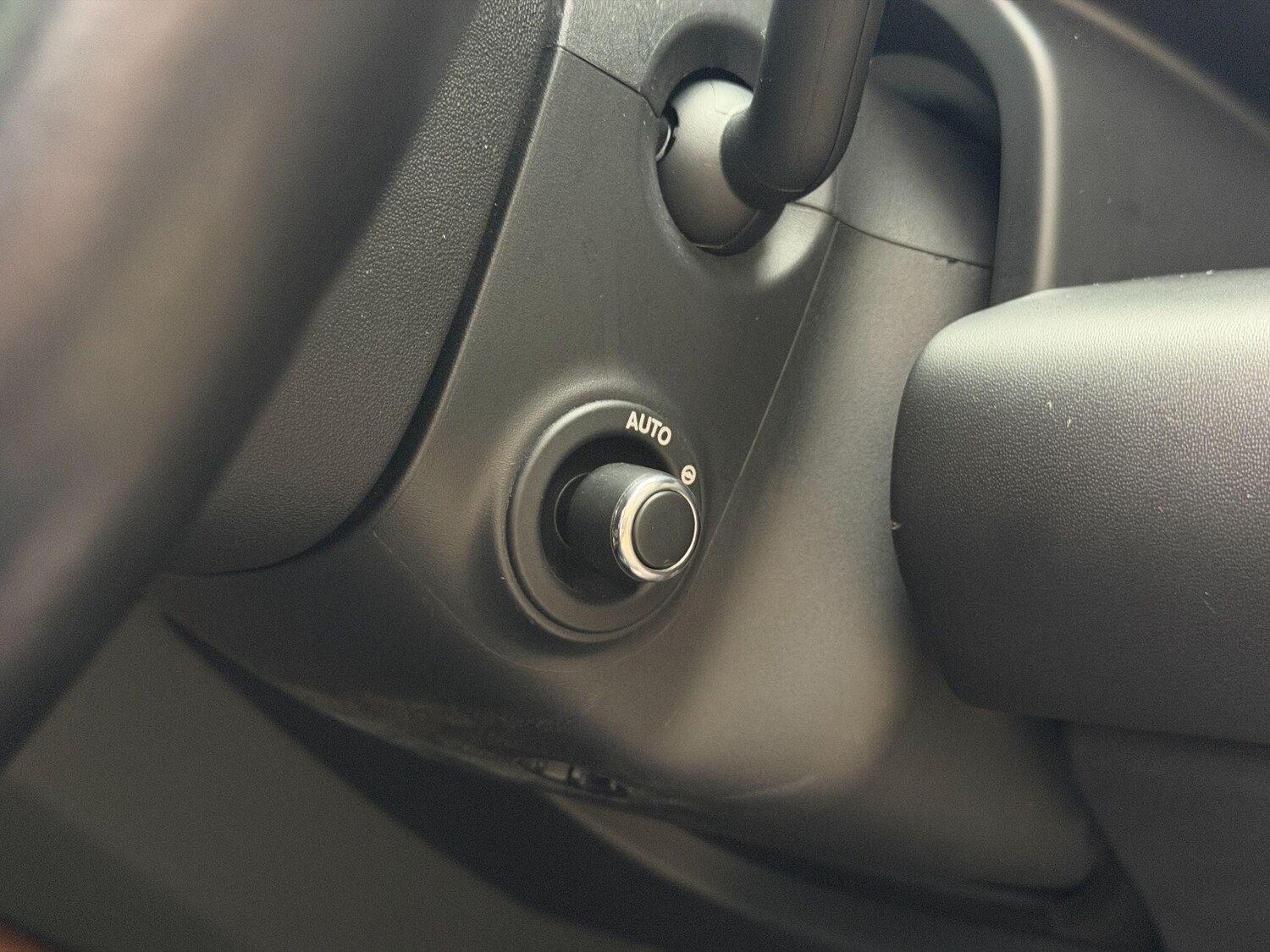 Used Land Rover Defender 90 2021 for sale - 77412081: Photo 50