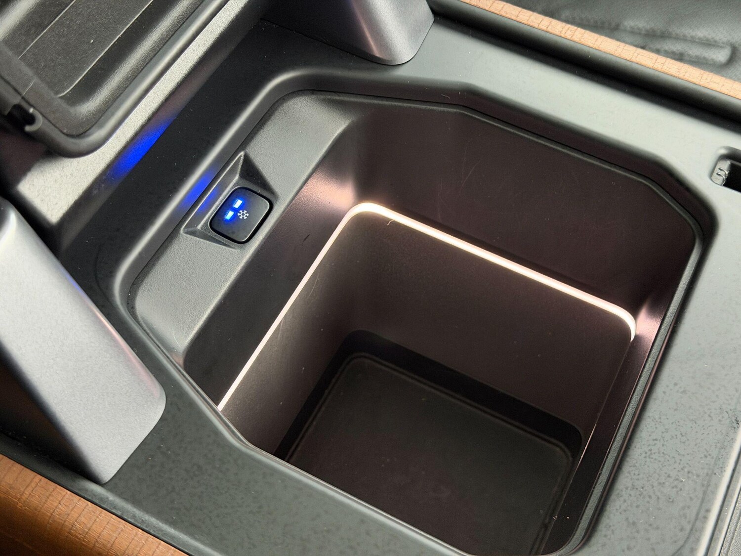 Used Land Rover Defender 90 2021 for sale - 77412081: Photo 56