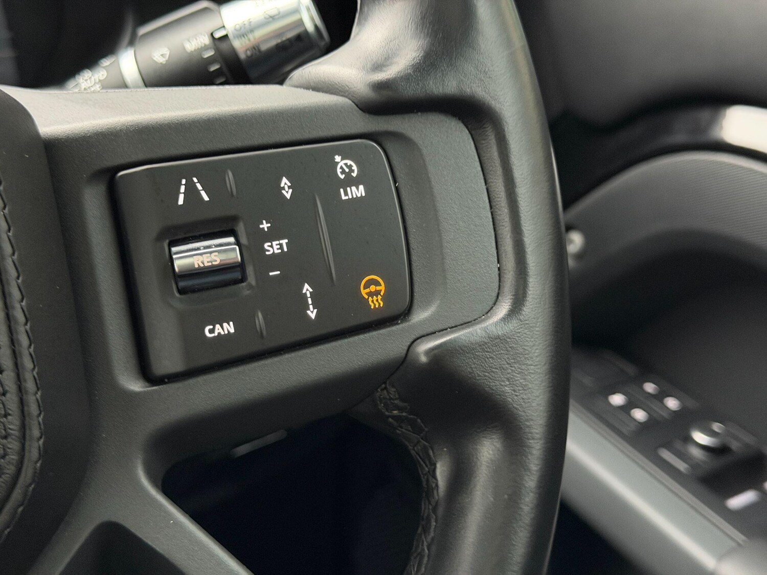 Used Land Rover Defender 90 2021 for sale - 77412081: Photo 57