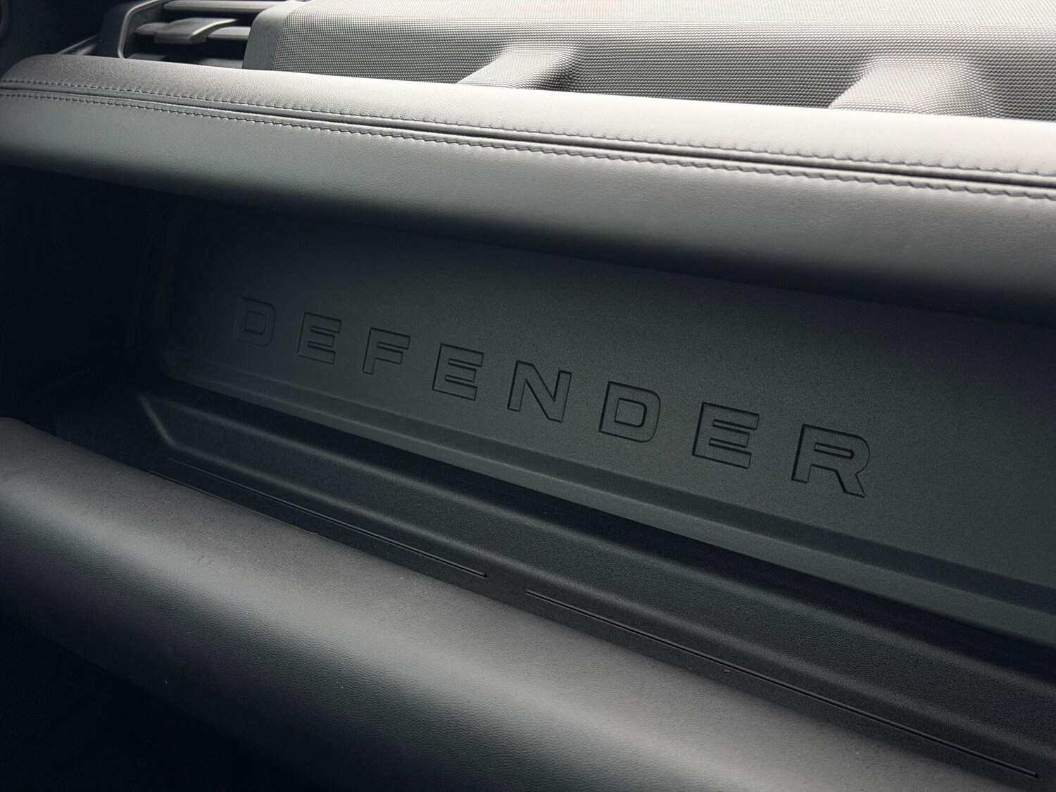 Used Land Rover Defender 90 2021 for sale - 77412081: Photo 59