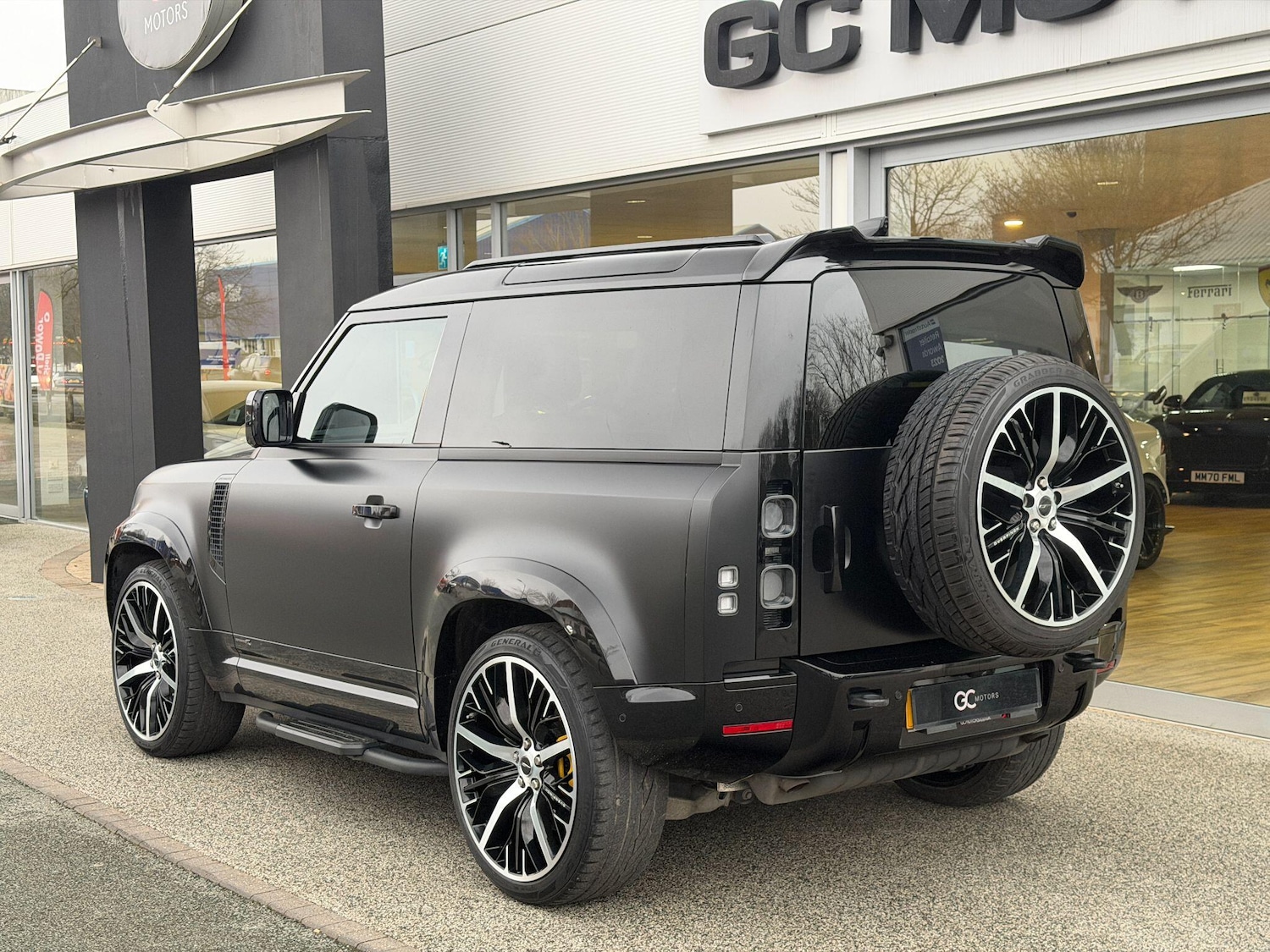 Used Land Rover Defender 90 2021 for sale - 77412081: Photo 7