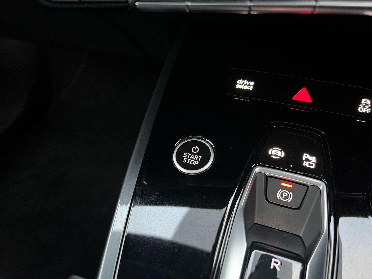 Used Audi Q4 e-tron 2024 for sale - 77066926: Photo 31