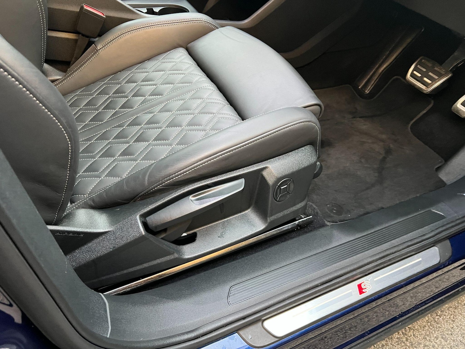 Used Audi Q4 e-tron 2024 for sale - 77066926: Photo 49