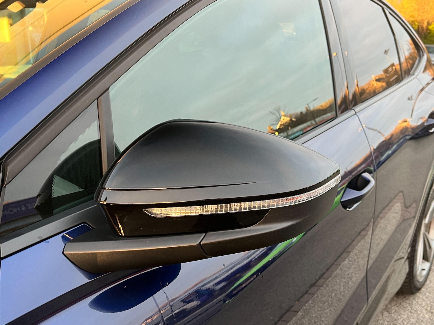 Used Audi Q4 e-tron 2024 for sale - 77066926: Photo 63