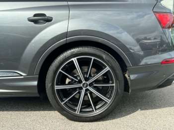 Used Audi Q7 2023 for sale - 75279166: Photo