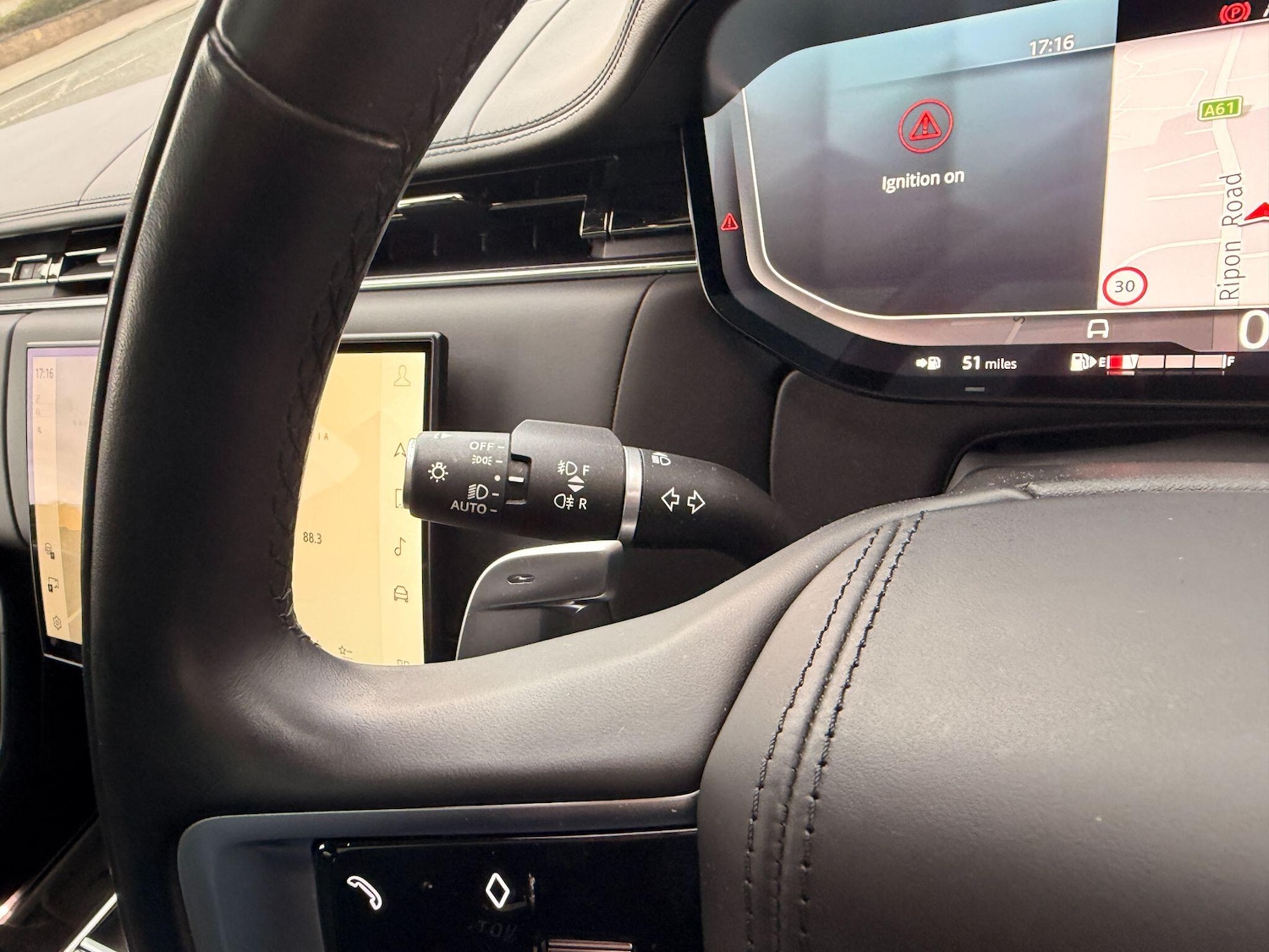 Used Land Rover Range Rover for sale - 77279986: Photo 32