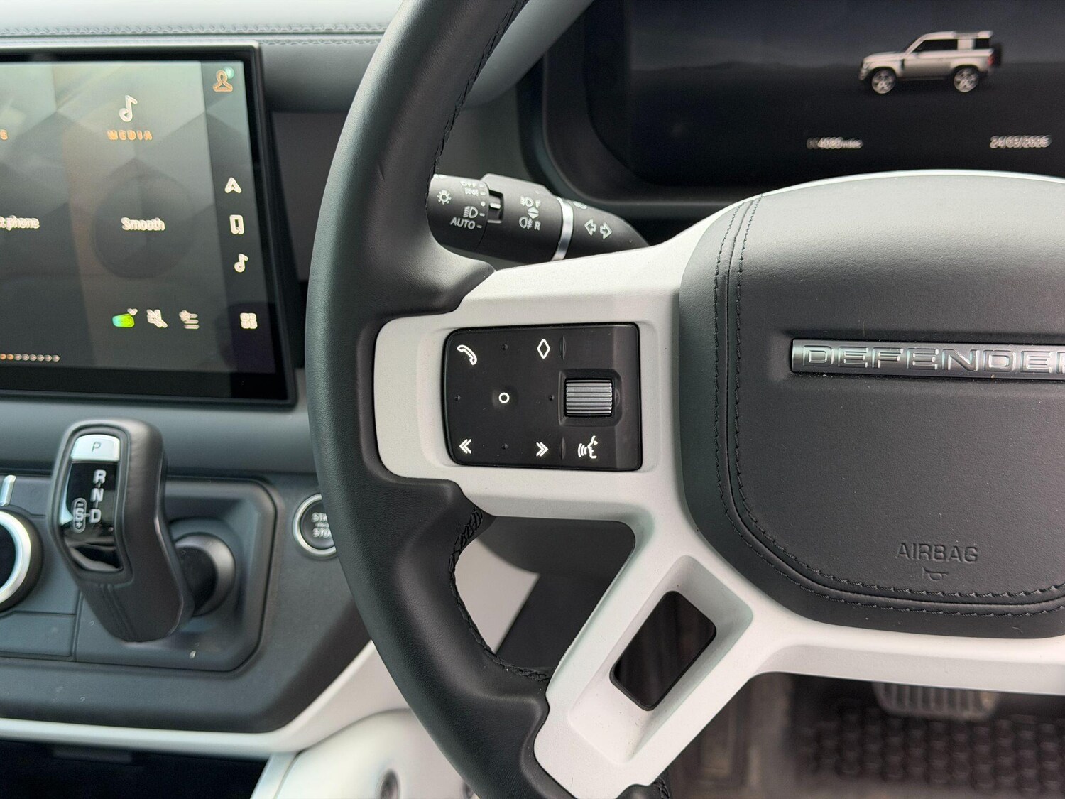 Used Land Rover Defender 90 2025 for sale - 77994209: Photo 28