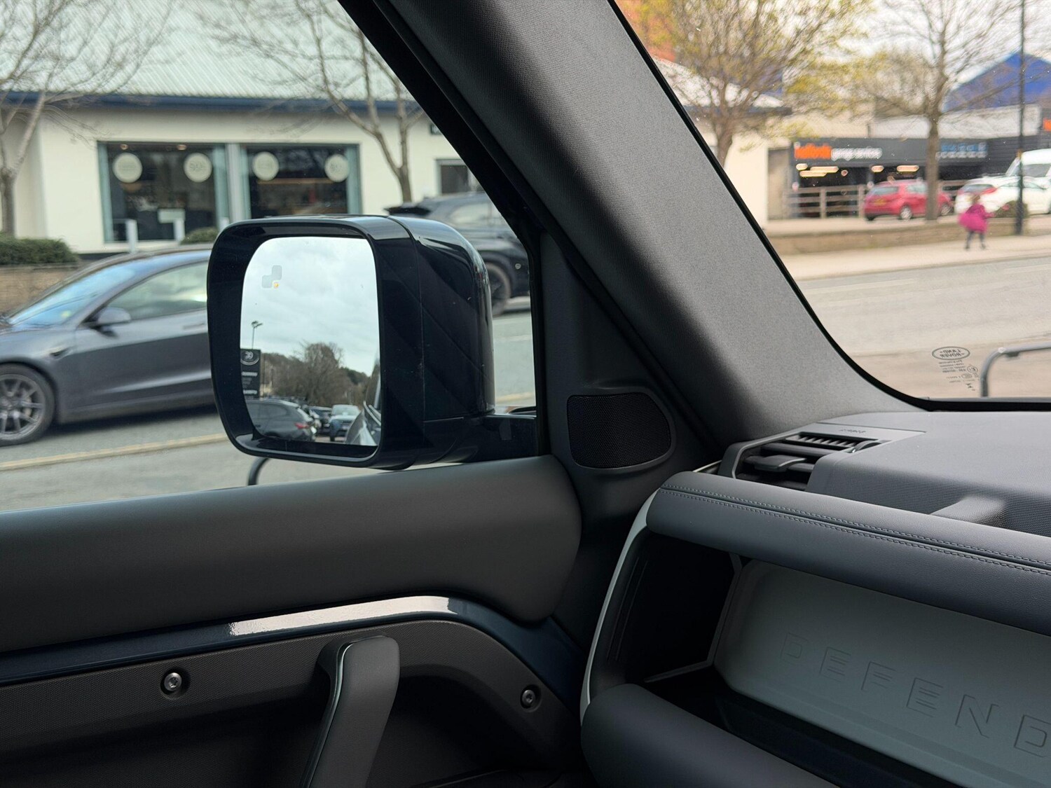 Used Land Rover Defender 90 2025 for sale - 77994209: Photo 49