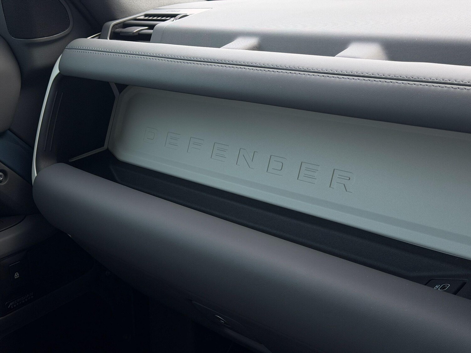 Used Land Rover Defender 90 2025 for sale - 77994209: Photo 50