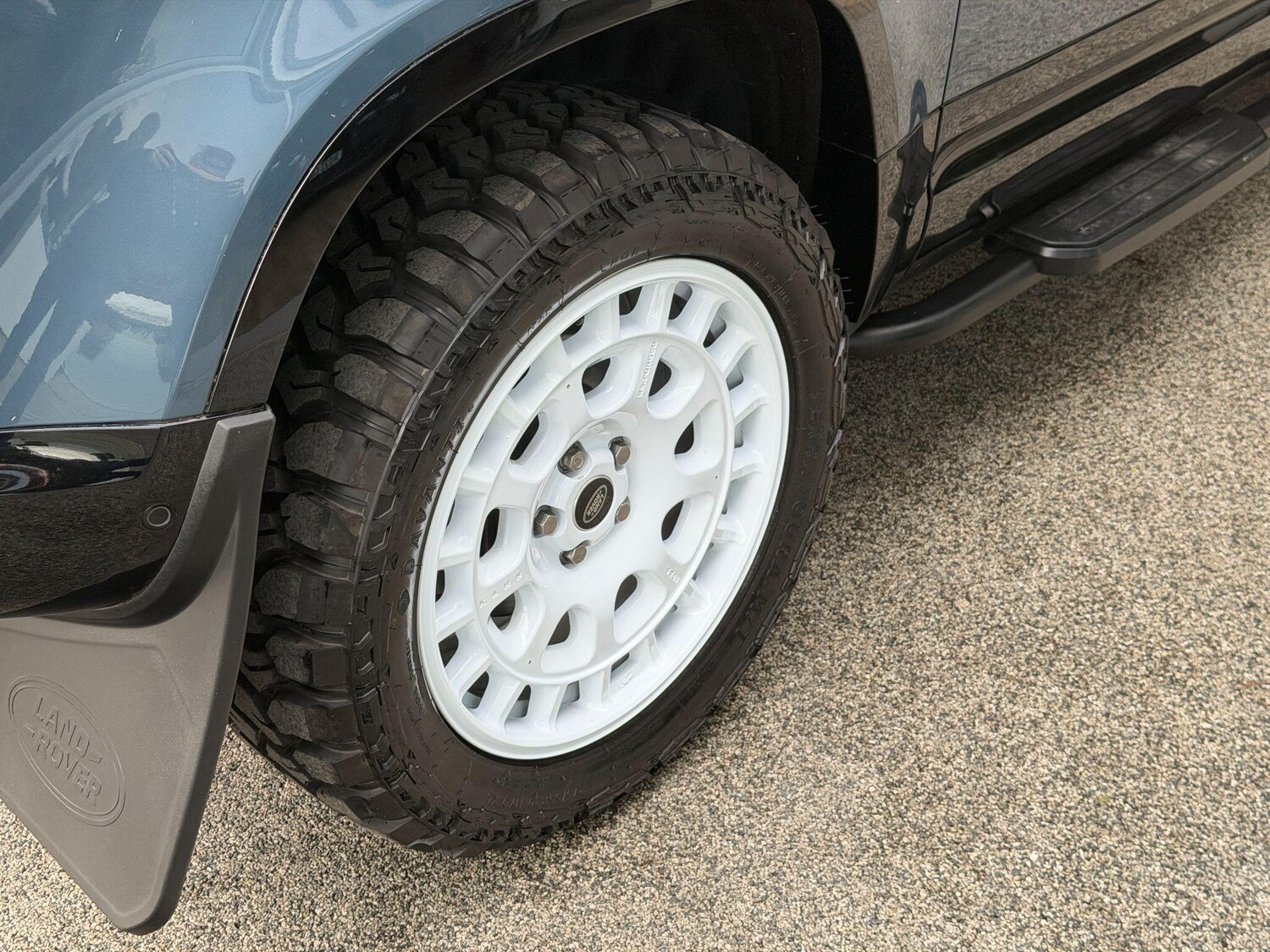 Used Land Rover Defender 90 2025 for sale - 77994209: Photo 67