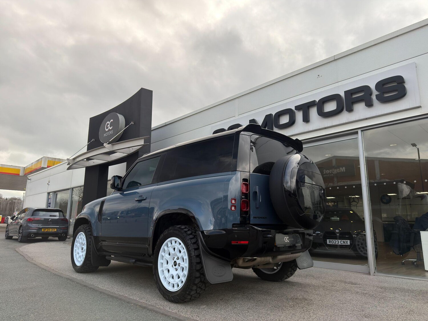 Used Land Rover Defender 90 2025 for sale - 77994209: Photo 76