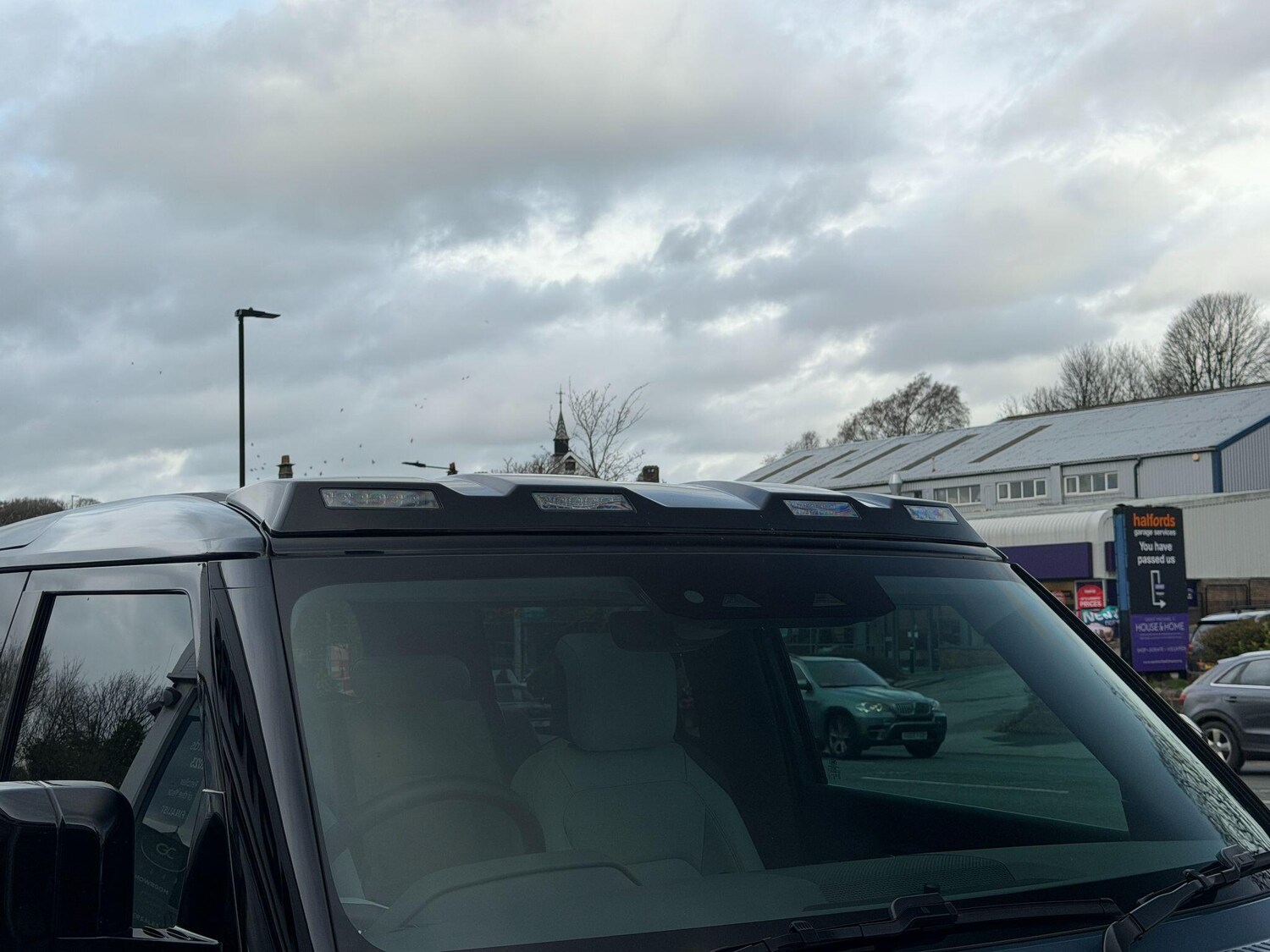 Used Land Rover Defender 90 2025 for sale - 77994209: Photo 9