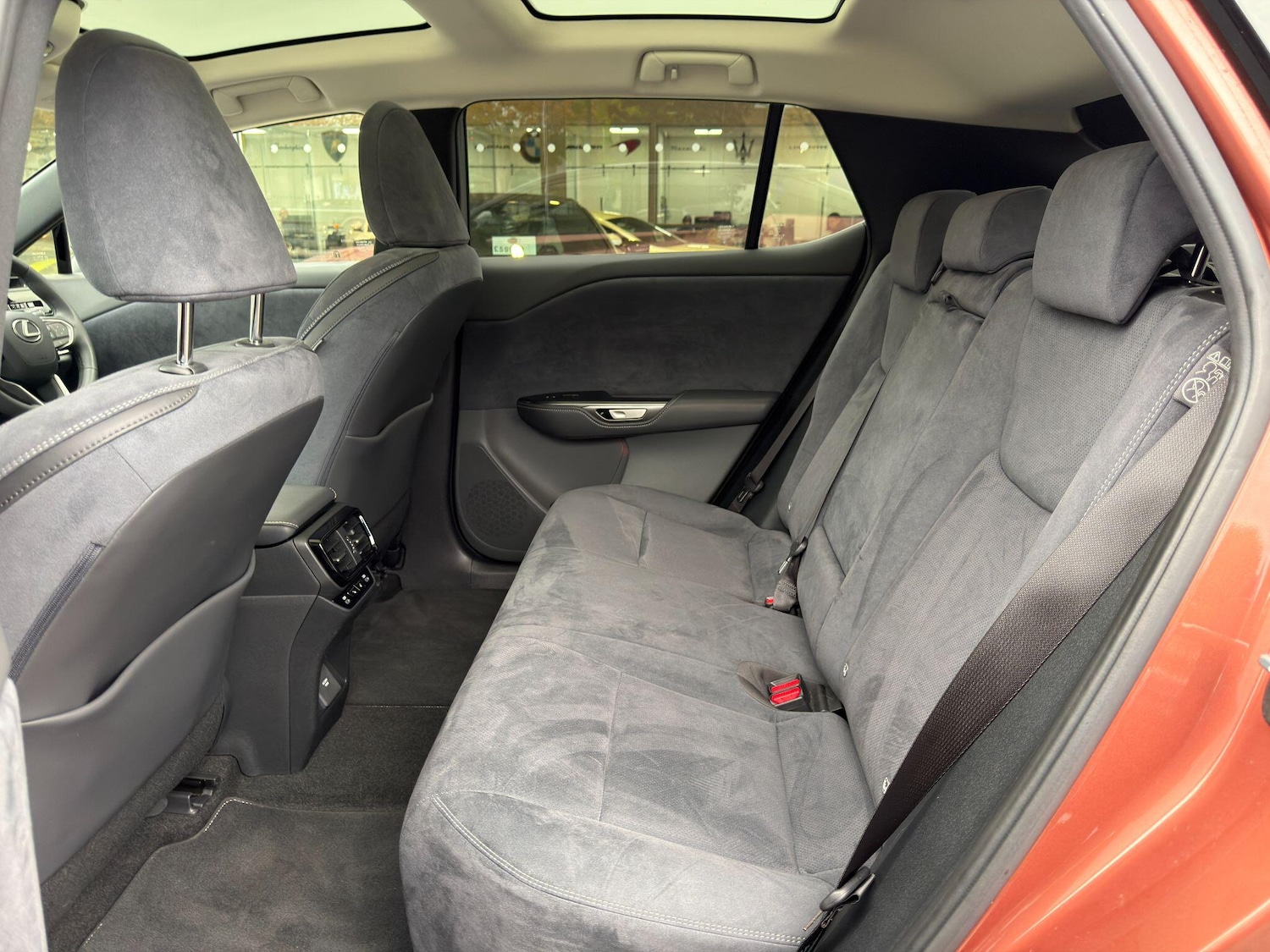 Used Lexus RZ 2023 for sale - 76136490: Photo 25