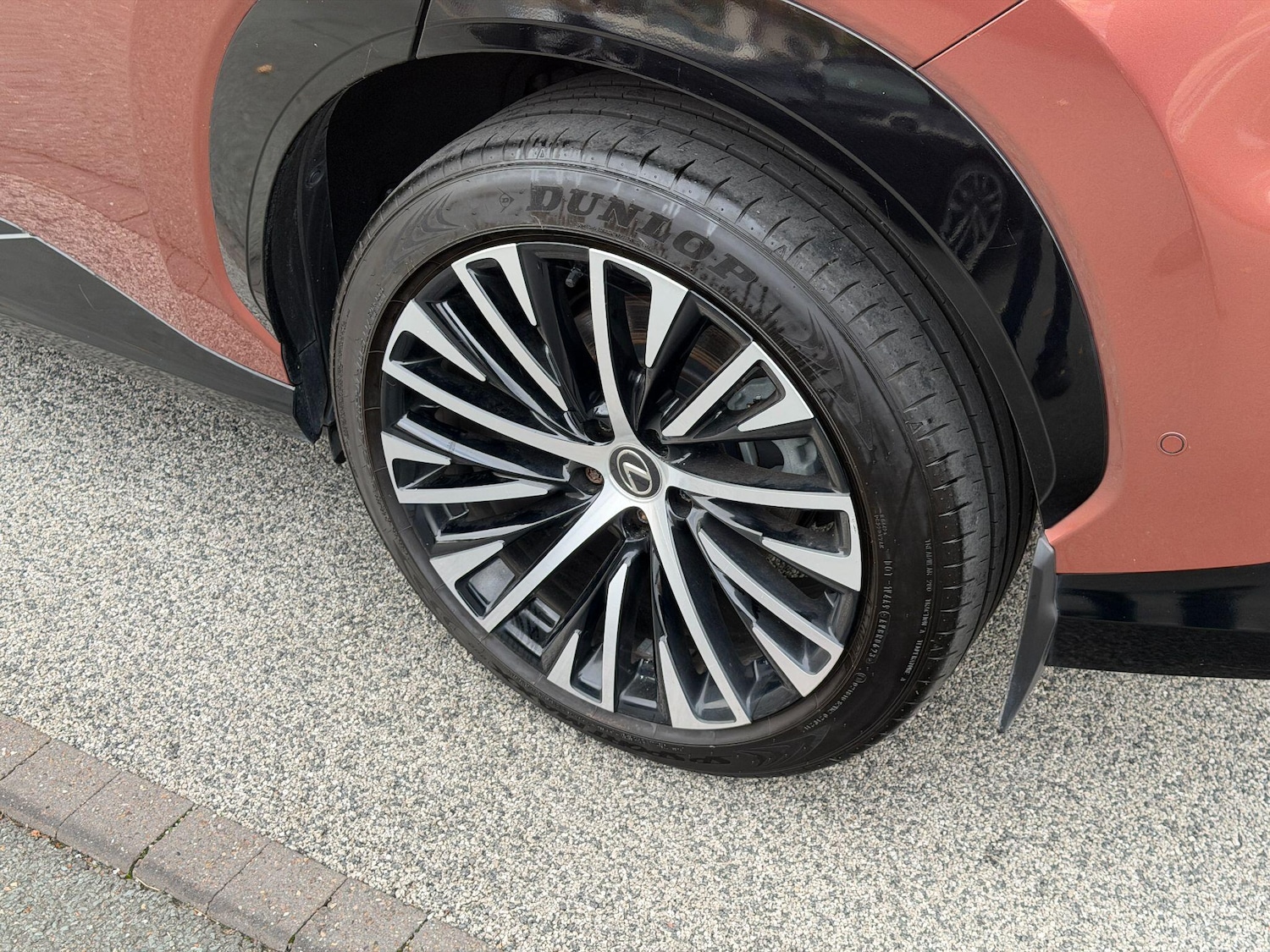 Used Lexus RZ 2023 for sale - 76136490: Photo 61