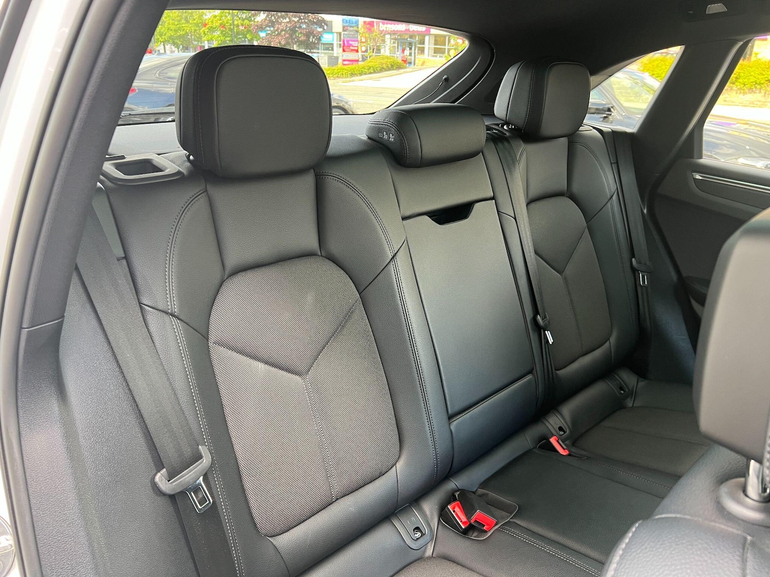 Used Porsche Macan for sale - 76832251: Photo 19